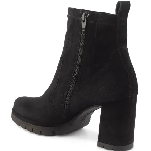 Nadia Bootie